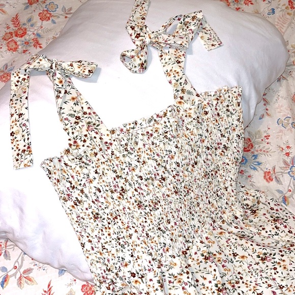 🍃 Floral Print Shoulder Tie Dress - Picture 6 of 9